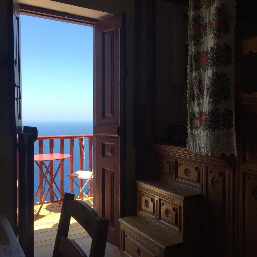 Anemos Guest House Karpathos Olümposz Kültér fotó